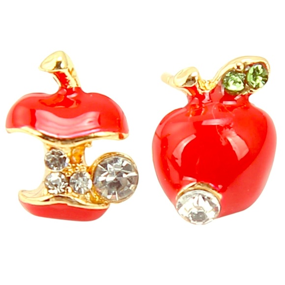Jewelry - 🆕 🍎 Red Apple Stud Earrings